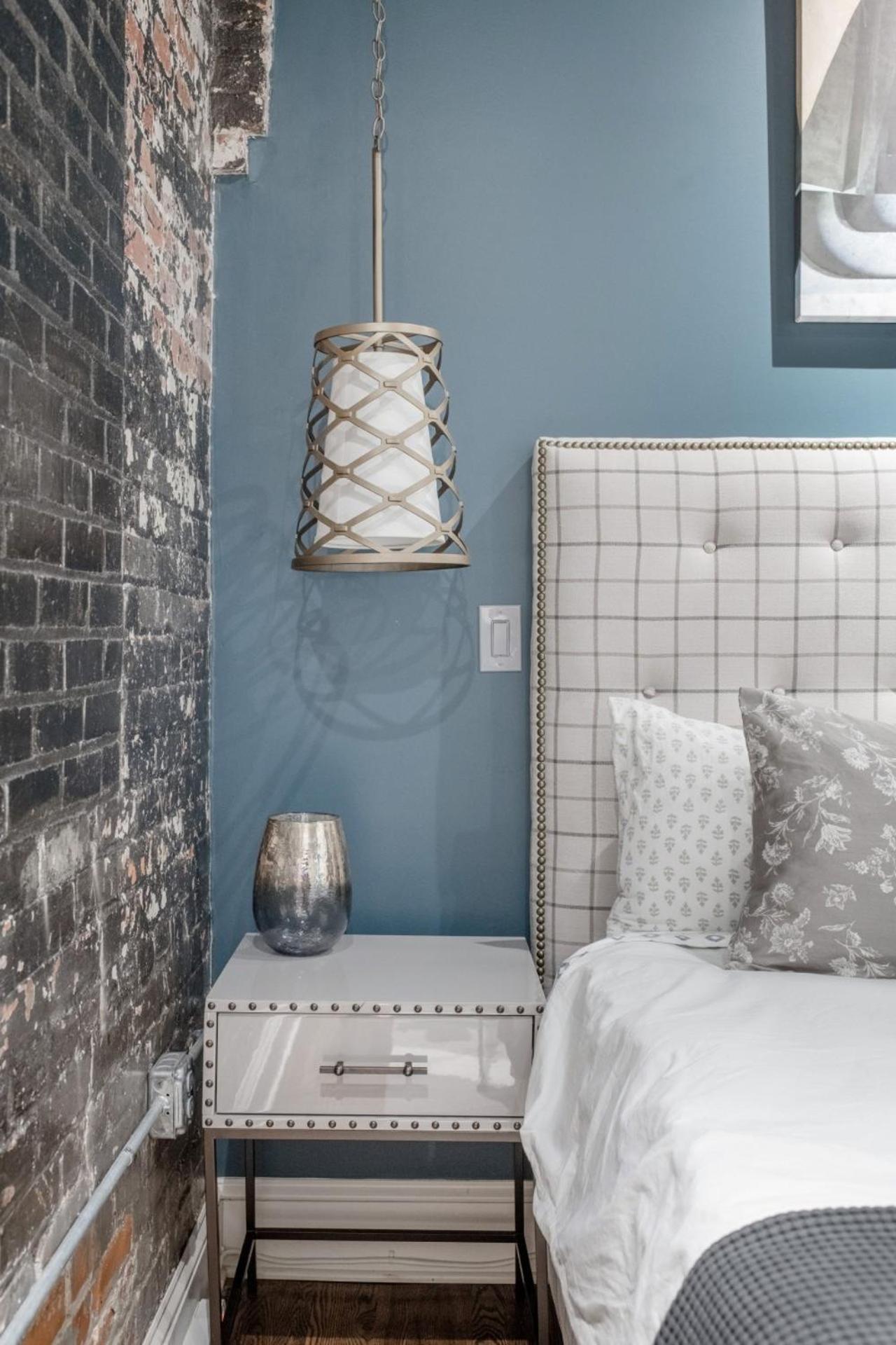 80 Lex 203 Eclectic Industrial *